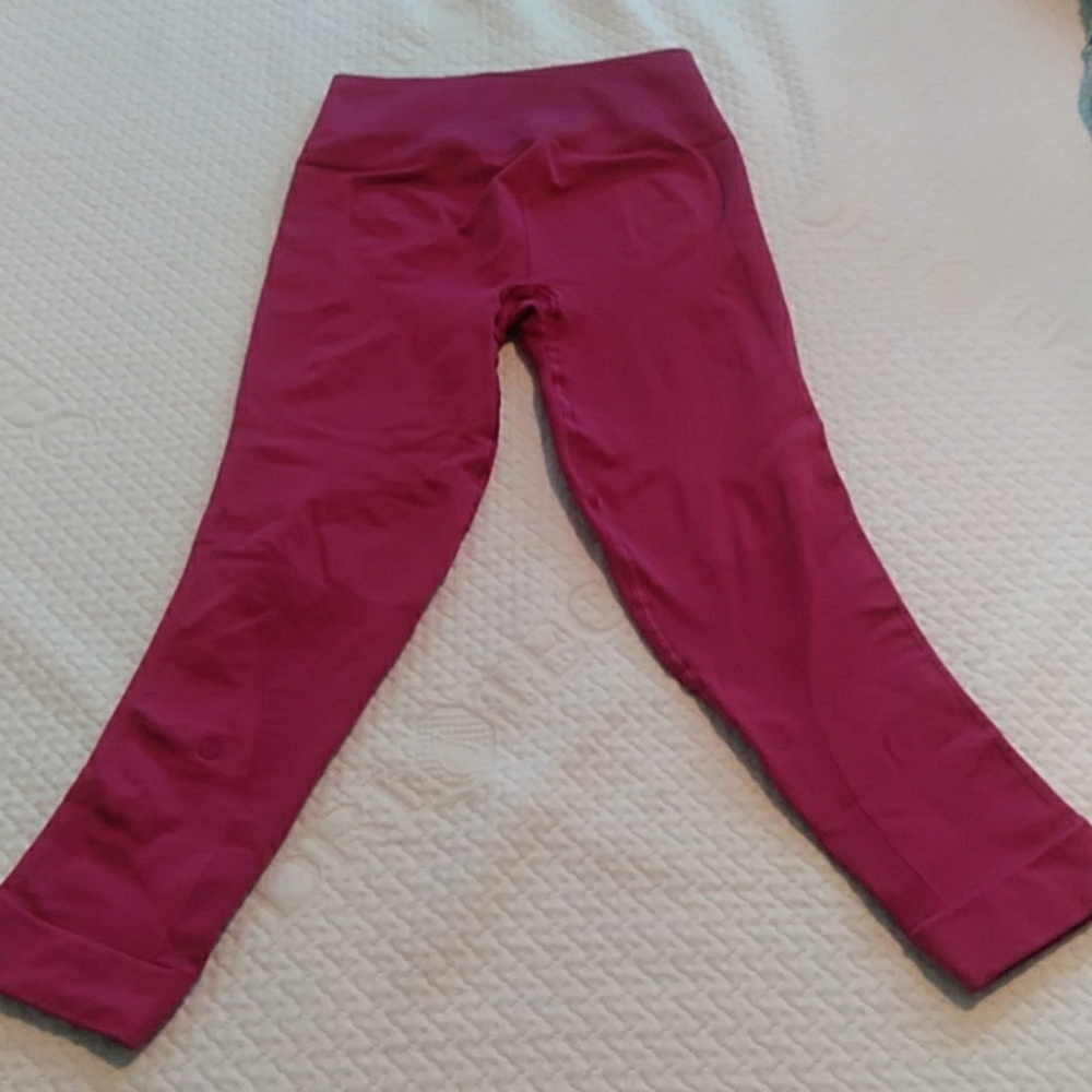 Workout Capri - Picture 2 of 3